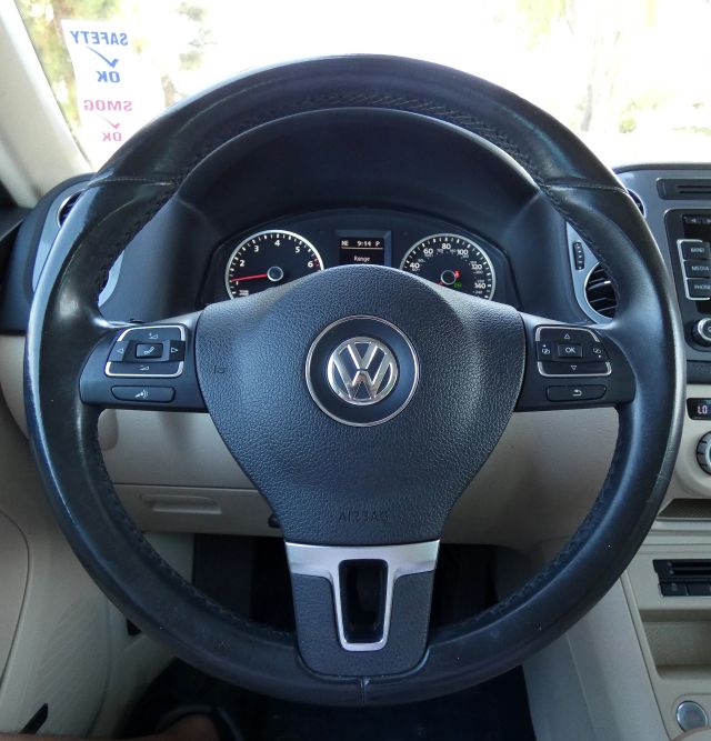 2015 VOLKSWAGEN TIGUAN 2.0T SEL SPORT UTILITY 4D