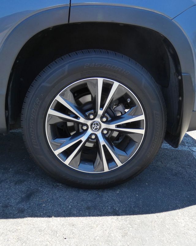 2018 TOYOTA HIGHLANDER LE SPORT UTILITY 4D