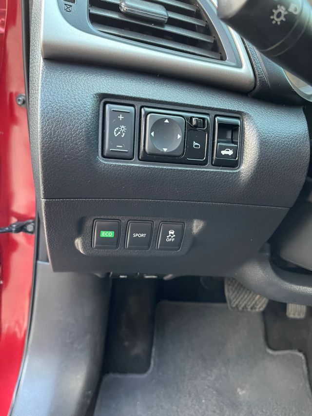 2015 NISSAN SENTRA SV SEDAN 4D