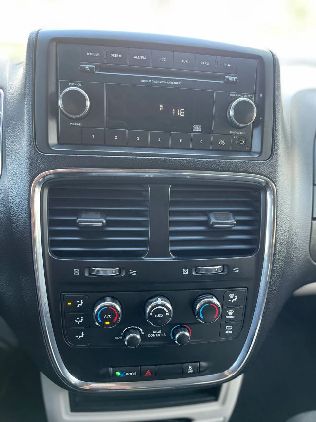 2015 DODGE GRAND CARAVAN PASSENGER SE PLUS MINIVAN 4D