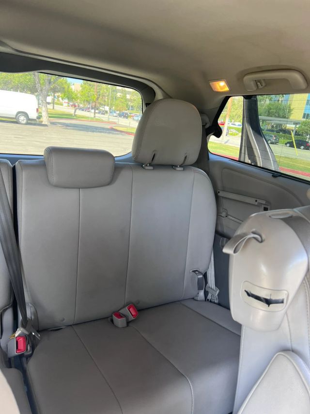 2015 TOYOTA SIENNA XLE MINIVAN 4D