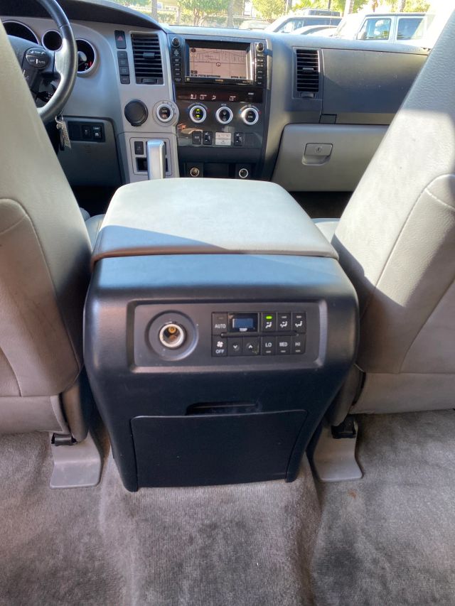 2008 TOYOTA SEQUOIA LIMITED SPORT UTILITY 4D