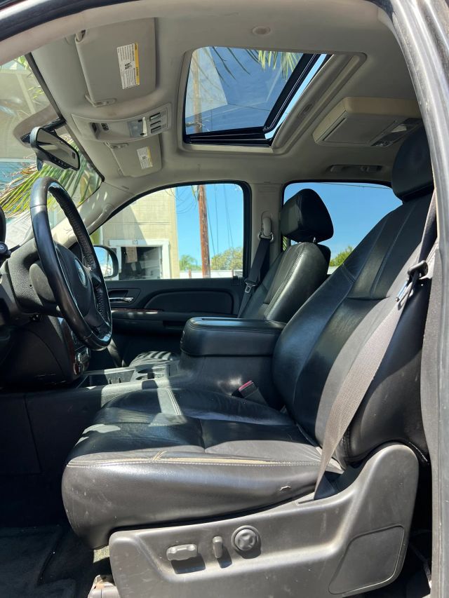 2007 CHEVROLET TAHOE LTZ SPORT UTILITY 4D
