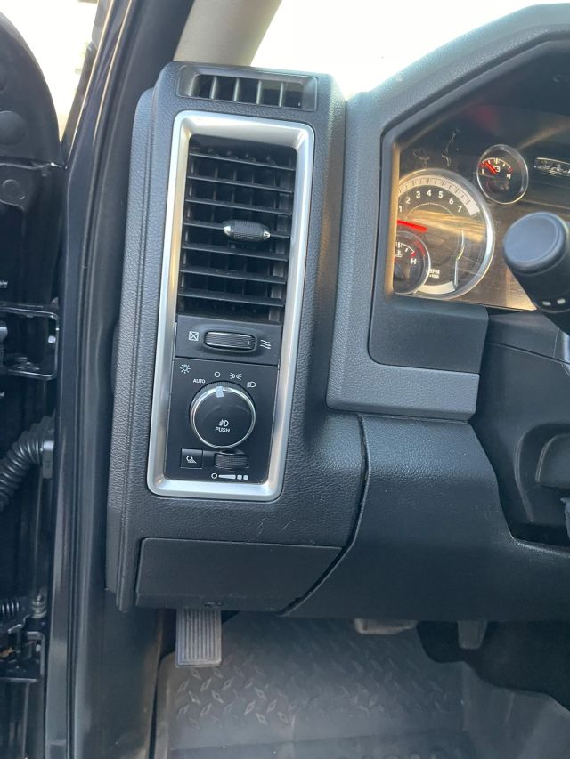 2016 RAM 1500 CREW CAB SLT PICKUP 4D 5 1/2 FT
