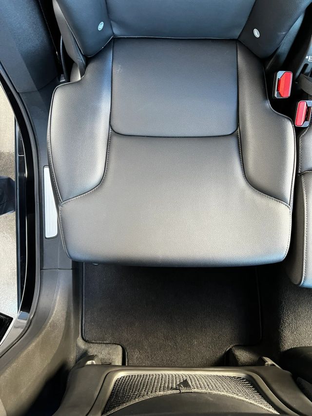 2020 VOLVO XC90 T5 MOMENTUM SPORT UTILITY 4D