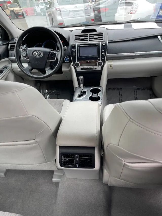 2012 TOYOTA CAMRY XLE HYBRID SEDAN 4D