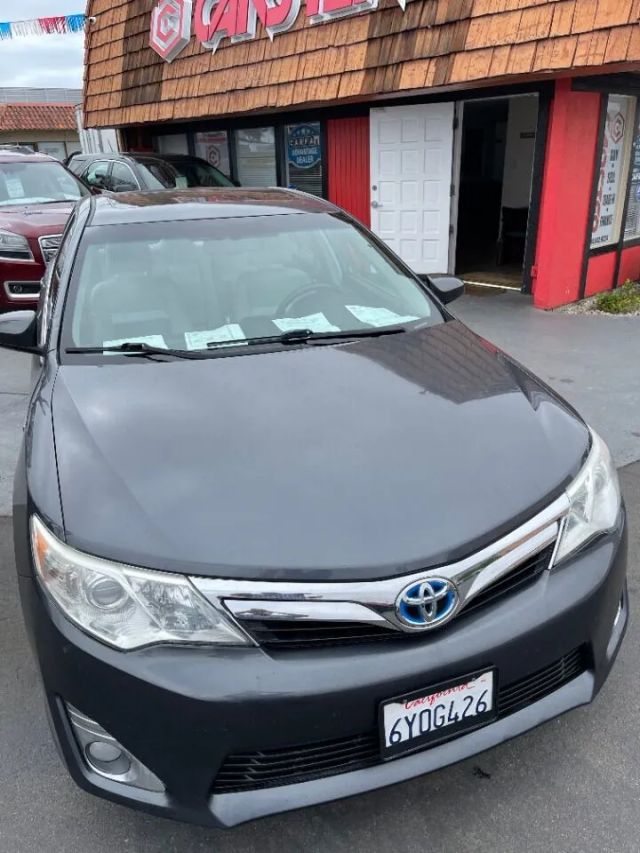 2012 TOYOTA CAMRY XLE HYBRID SEDAN 4D