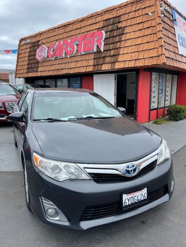 2012 TOYOTA CAMRY XLE HYBRID SEDAN 4D