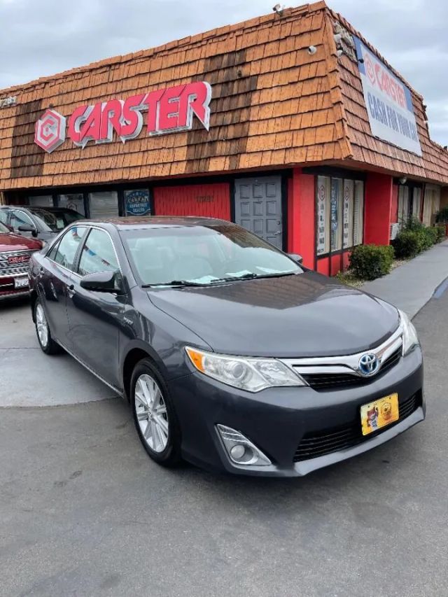2012 TOYOTA CAMRY XLE HYBRID SEDAN 4D