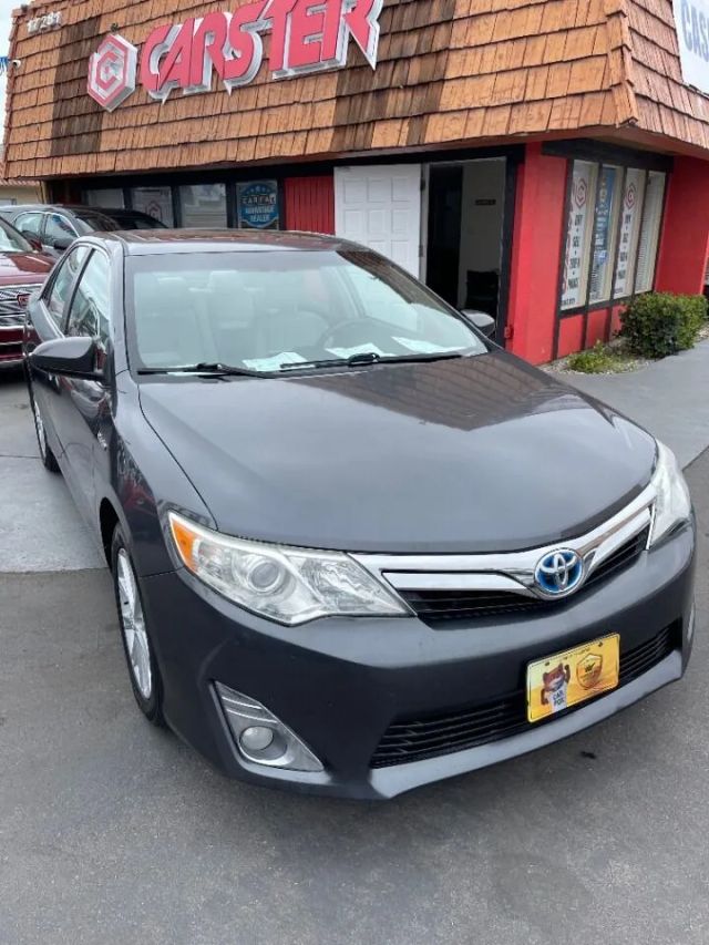 2012 TOYOTA CAMRY XLE HYBRID SEDAN 4D