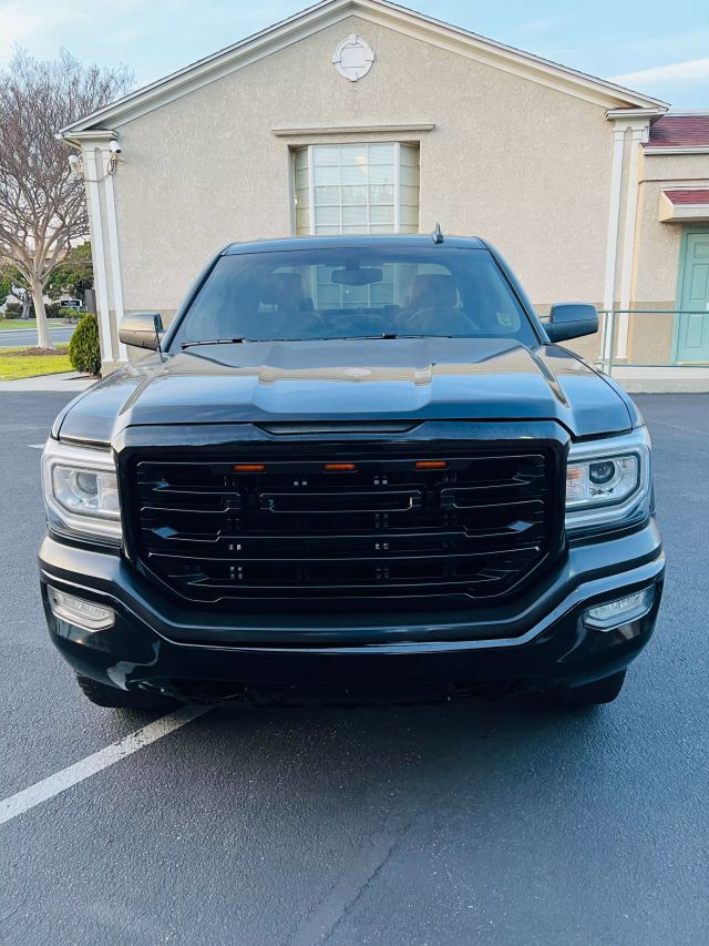 2017 GMC SIERRA 1500 DOUBLE CAB PICKUP 4D 6 1/2 FT