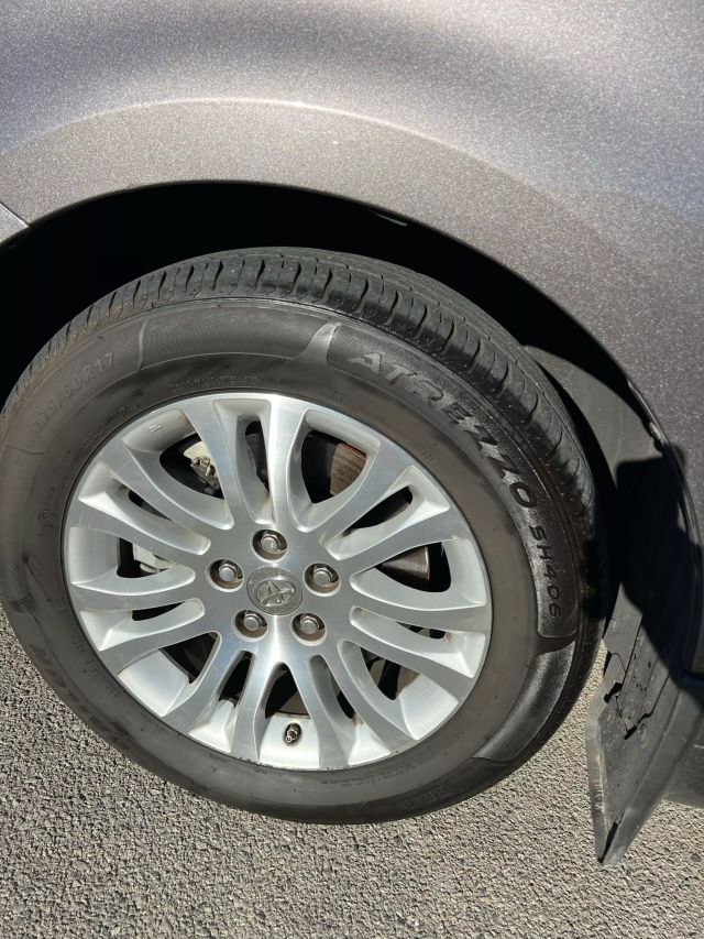 2013 TOYOTA SIENNA XLE MINIVAN 4D