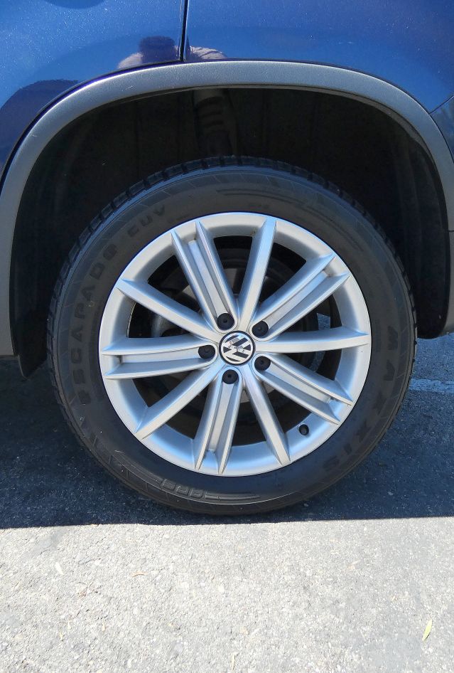 2015 VOLKSWAGEN TIGUAN 2.0T SEL SPORT UTILITY 4D