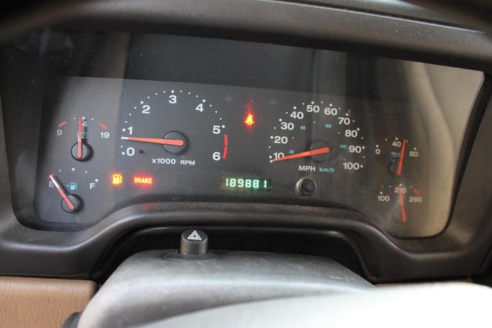 2002 Jeep Wrangler SE photo 9