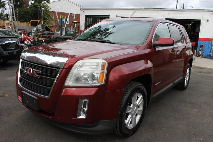 2012 GMC Terrain SLE-1 photo 2