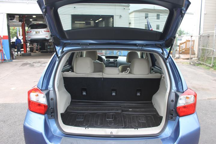 2014 Subaru XV Crosstrek Premium photo 9