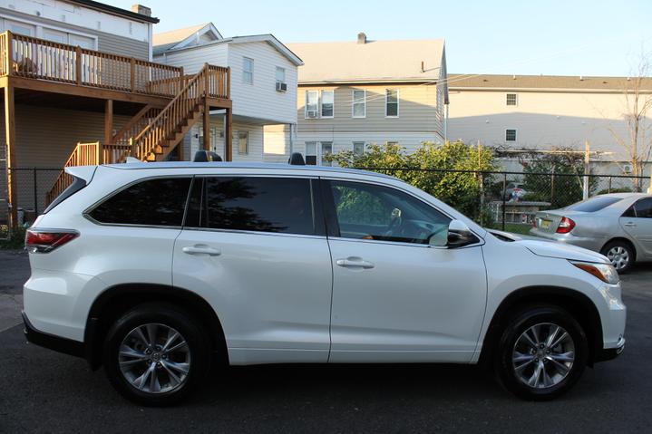 2015 Toyota Highlander XLE photo 7