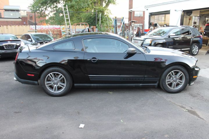 Image 7 of 2011 FORD MUSTANG