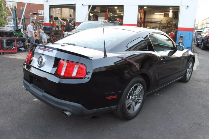 Image 6 of 2011 FORD MUSTANG