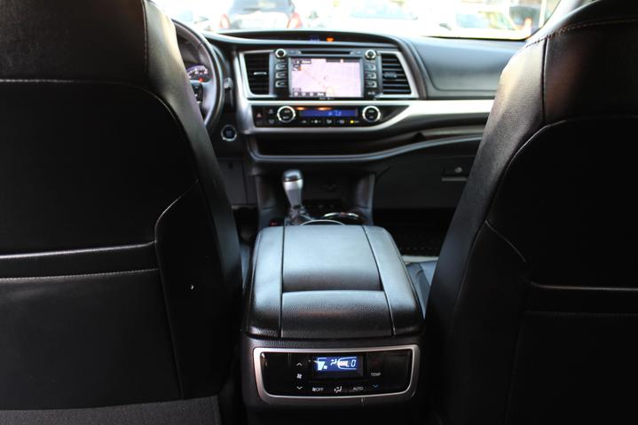 2015 Toyota Highlander XLE photo 15