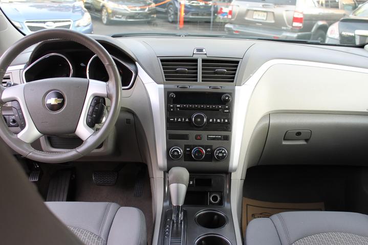 2012 Chevrolet Traverse LS photo 22