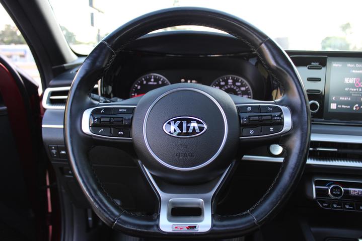 2021 Kia K5 GT-Line photo 24