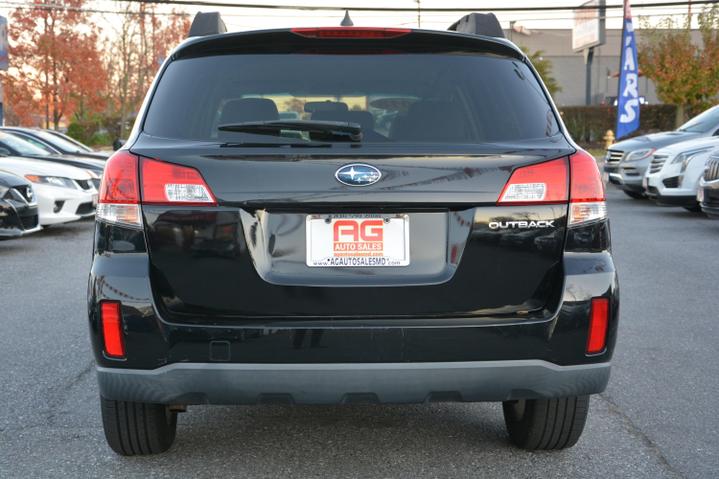 2014 Subaru Outback 2.5i Premium photo 6