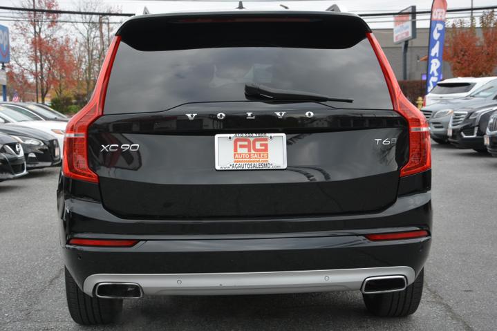 2017 Volvo XC90 Momentum photo 6