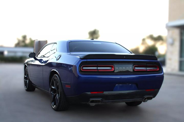 2018 Dodge Challenger SXT photo 4