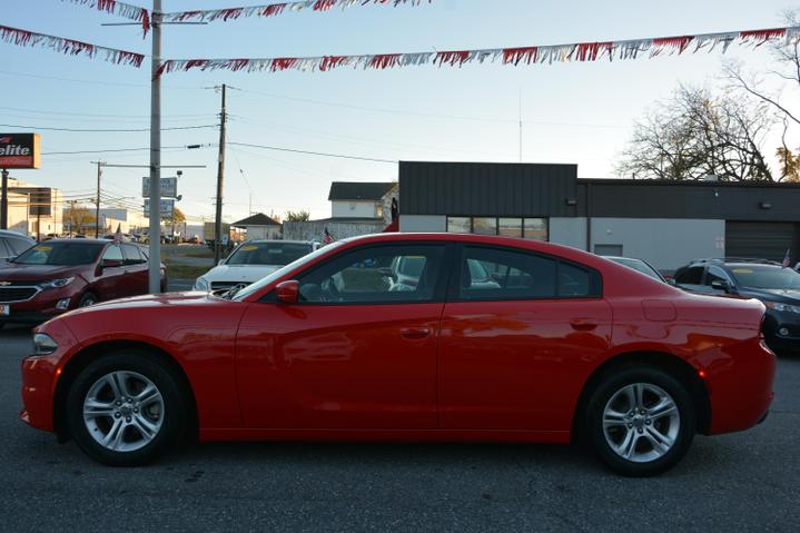 2022 Dodge Charger SXT photo 4