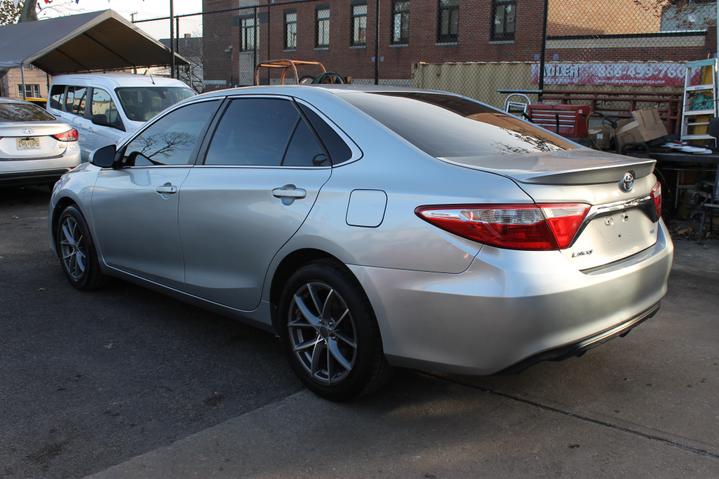 2016 Toyota Camry Special Edition photo 4