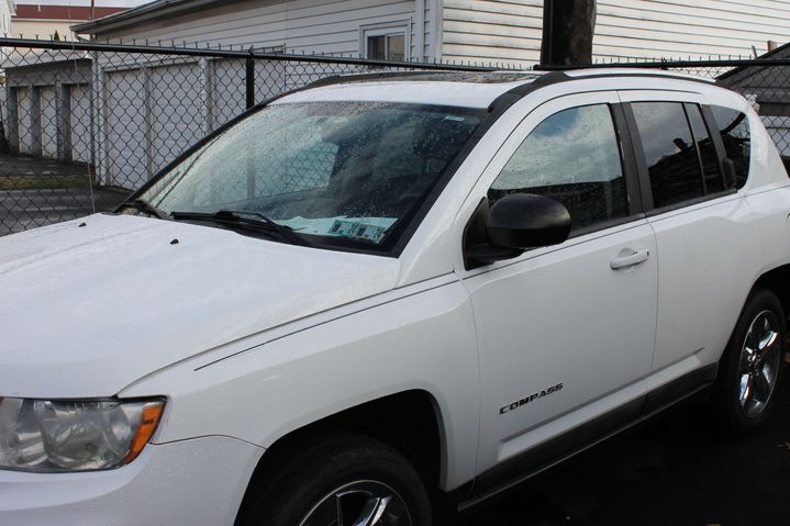 Image 2 of 2011 JEEP COMPASS