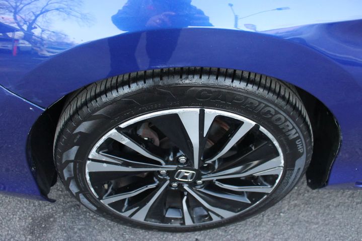 Image 9 of 2016 HONDA ACCORD