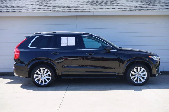 Used 2016 Volvo XC90 Momentum with VIN YV4A22PK2G1025257 for sale in Garland, TX