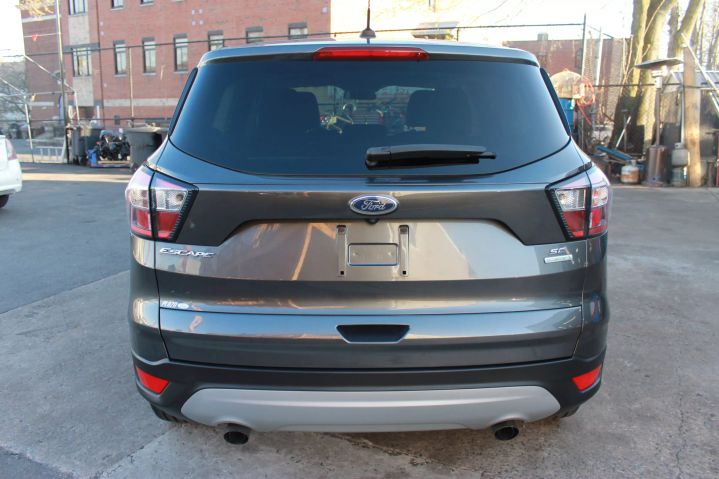 Image 4 of 2017 FORD ESCAPE