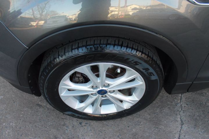 Image 10 of 2017 FORD ESCAPE