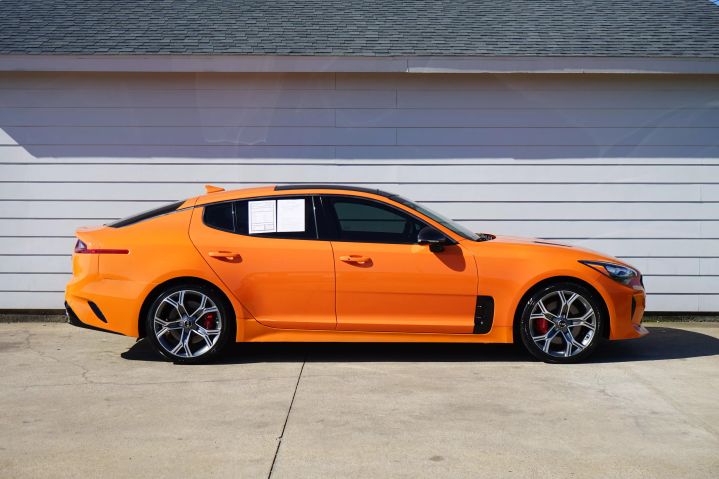 Used 2019 Kia Stinger GTS with VIN KNAE35LC5K6070171 for sale in Garland, TX