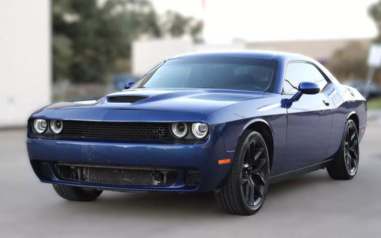 2018 Dodge Challenger SXT photo 8