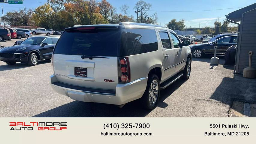 2012 GMC Yukon XL Denali photo 4