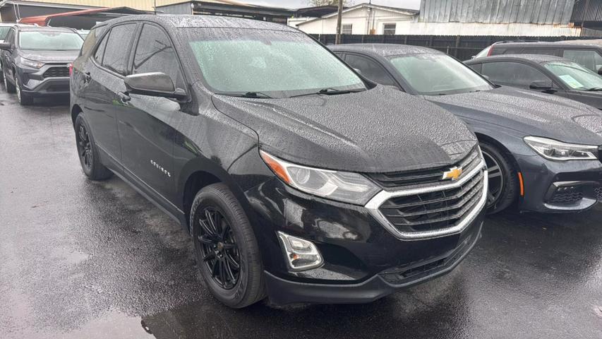 Chevrolet Equinox's photo