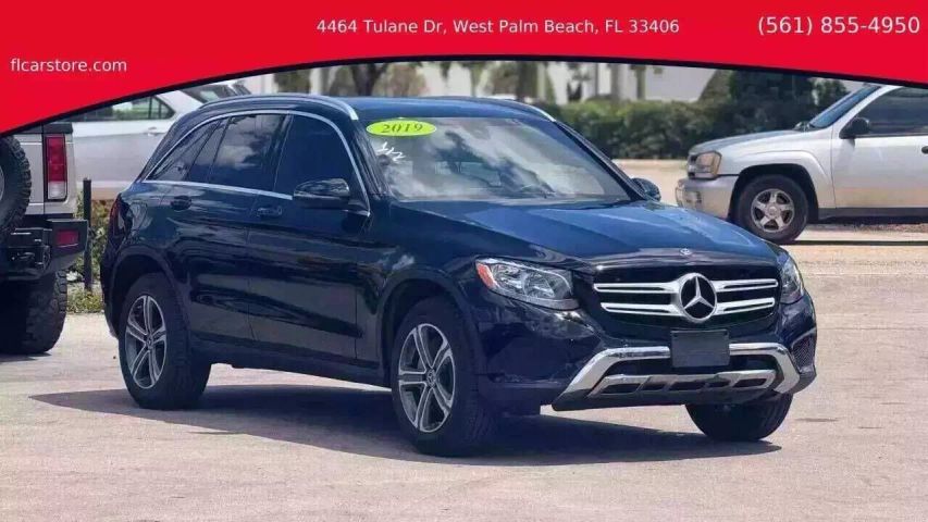 Used 2019 Mercedes-Benz GLC GLC300 with VIN WDC0G4JB1KV138259 for sale in West Palm Beach, FL
