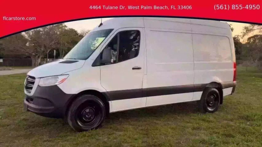 Used 2019 Mercedes-Benz Sprinter Crew Van Base with VIN WD4PF0CDXKP106371 for sale in West Palm Beach, FL