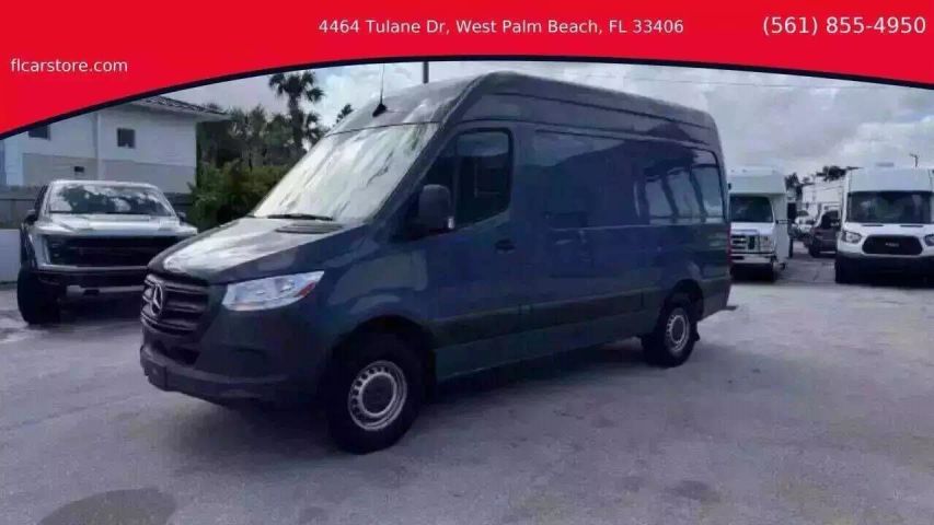 Used 2019 Mercedes-Benz Sprinter Crew Van Base with VIN WD4PF0CDXKT004074 for sale in West Palm Beach, FL
