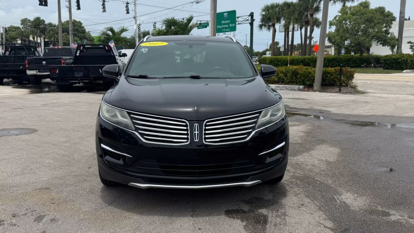 Used 2017 Lincoln MKC Premiere with VIN 5LMCJ1C94HUL03452 for sale in West Palm Beach, FL