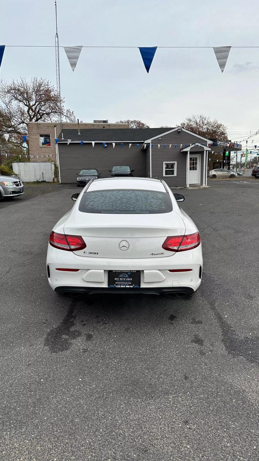 2017 Mercedes-Benz C-Class C300 photo 6