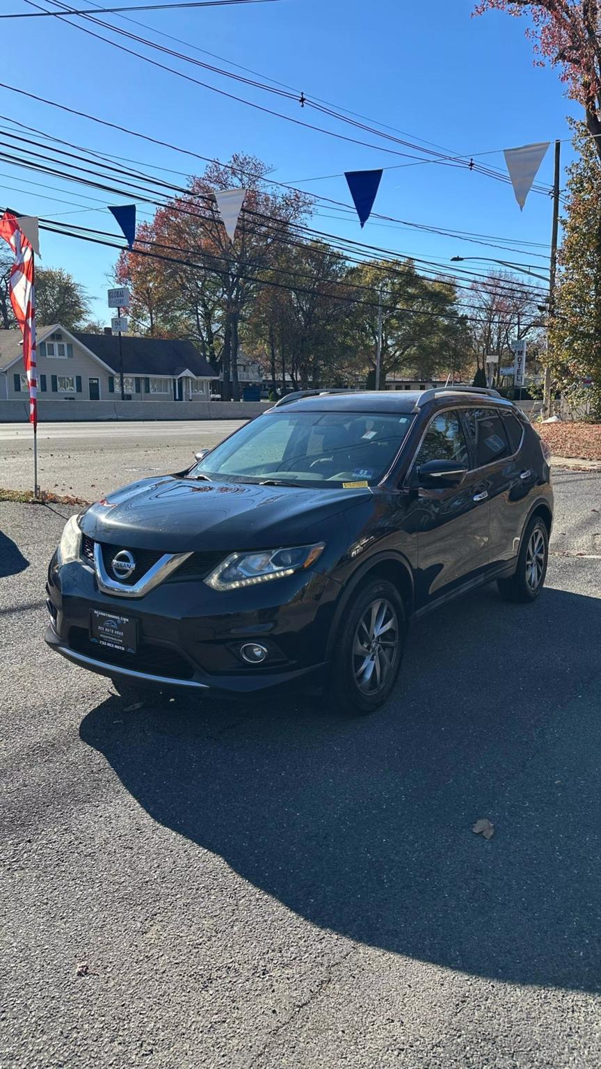 2015 Nissan Rogue SL photo 3