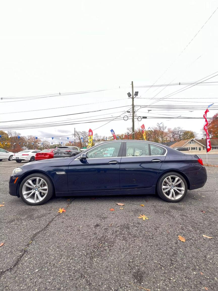 2015 BMW 5 Series 535i photo 4