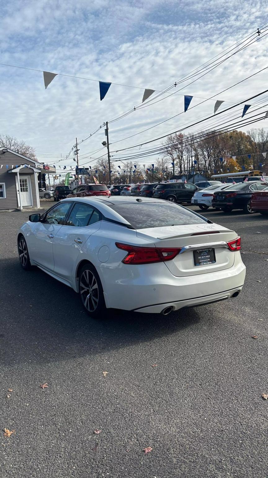 2016 Nissan Maxima SL photo 5