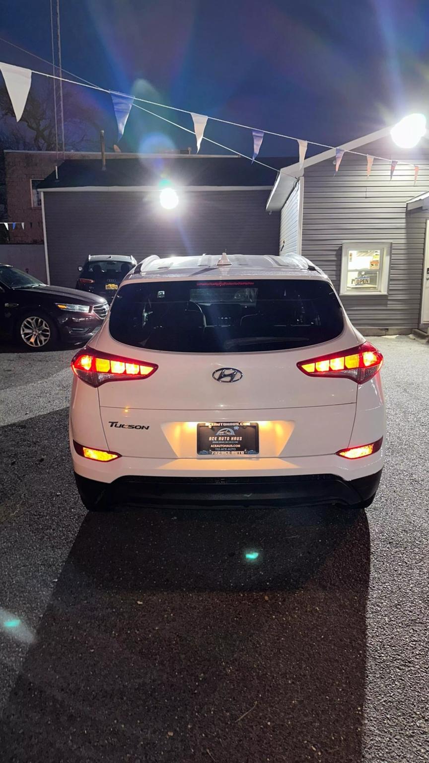 2018 Hyundai Tucson SEL photo 6