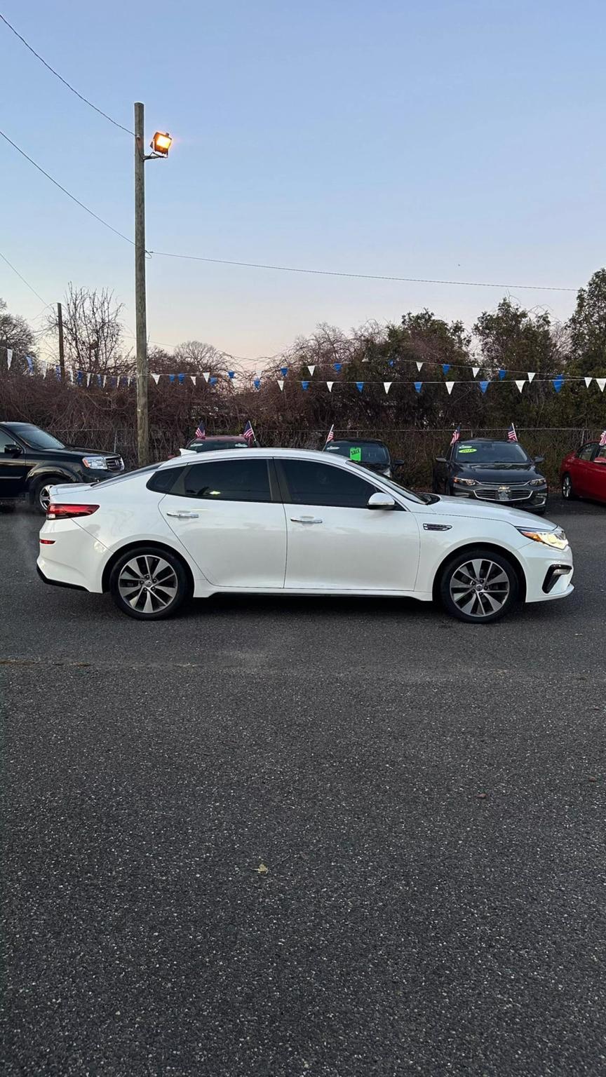 2019 Kia Optima S photo 8